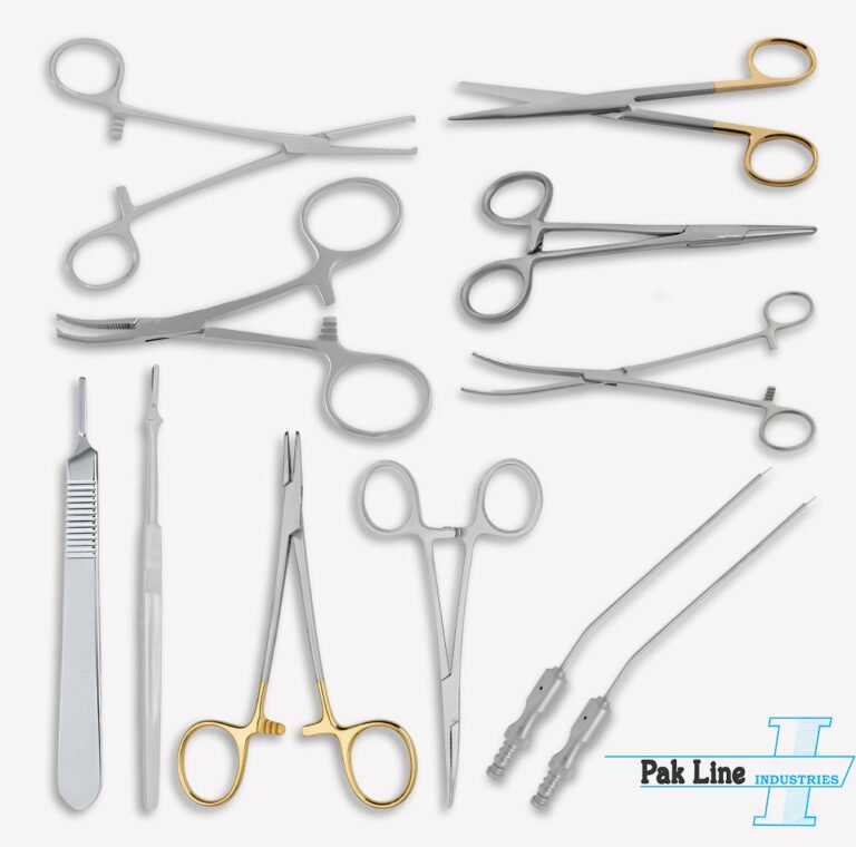 AV fistula surgical instrument set with retractors